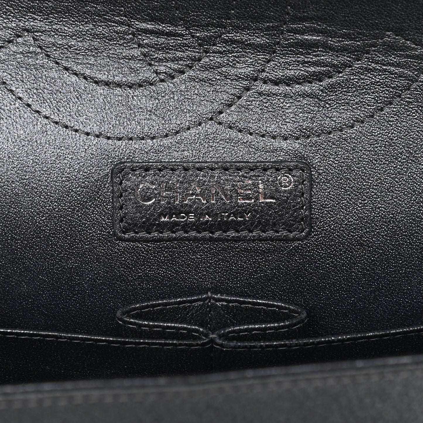 Metallic Caviar Quilted Jumbo Double Flap Dark Grey