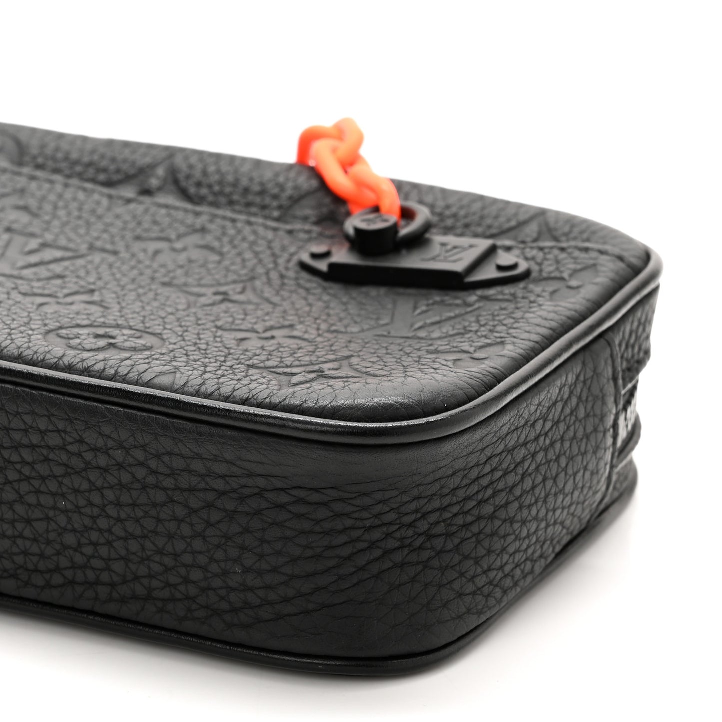 Taurillon Monogram Uniformes Solar Ray Soft Pochette Volga Belt Bag Black