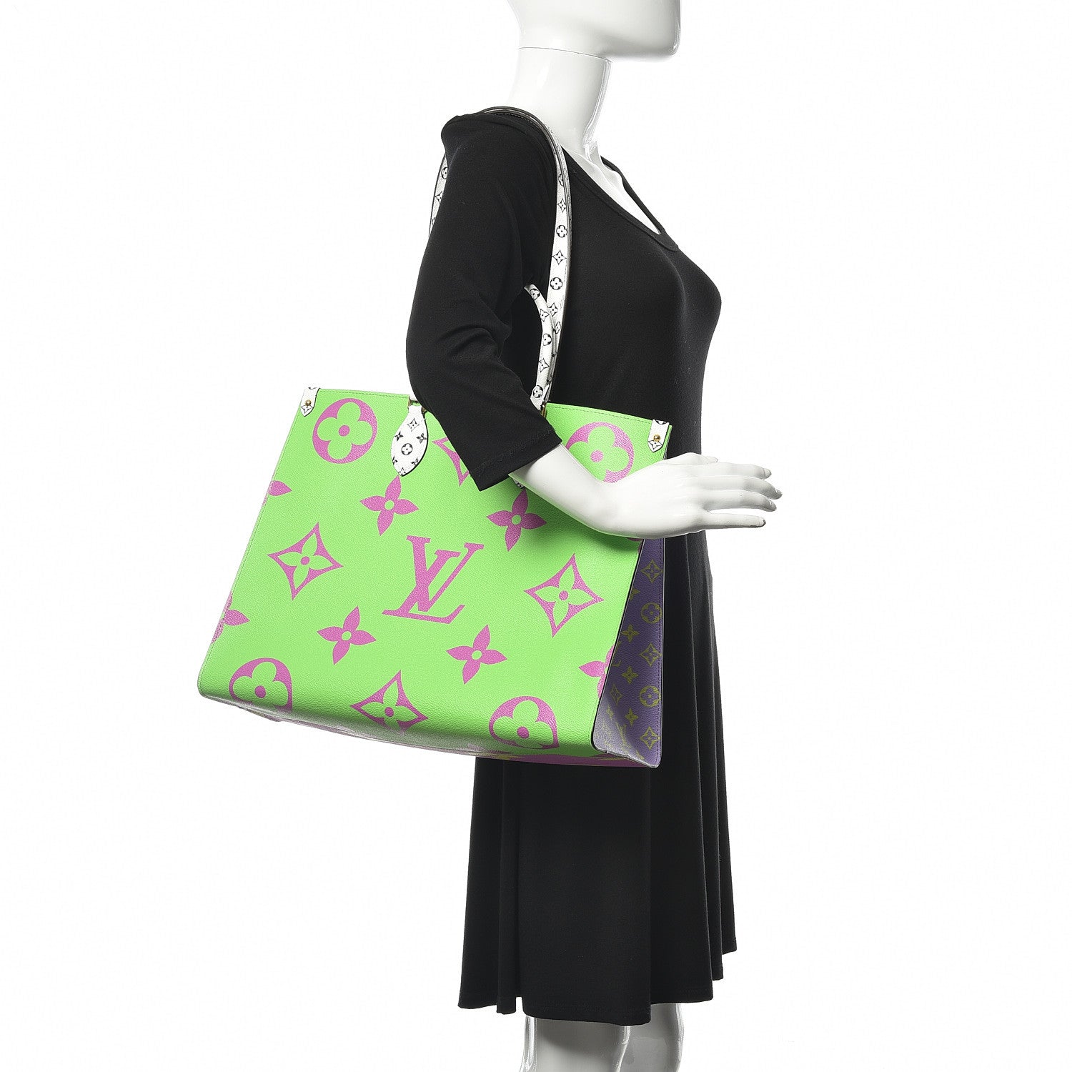 Louis Vuitton Monogram Giant Onthego GM Pink Lilac 3 of 13