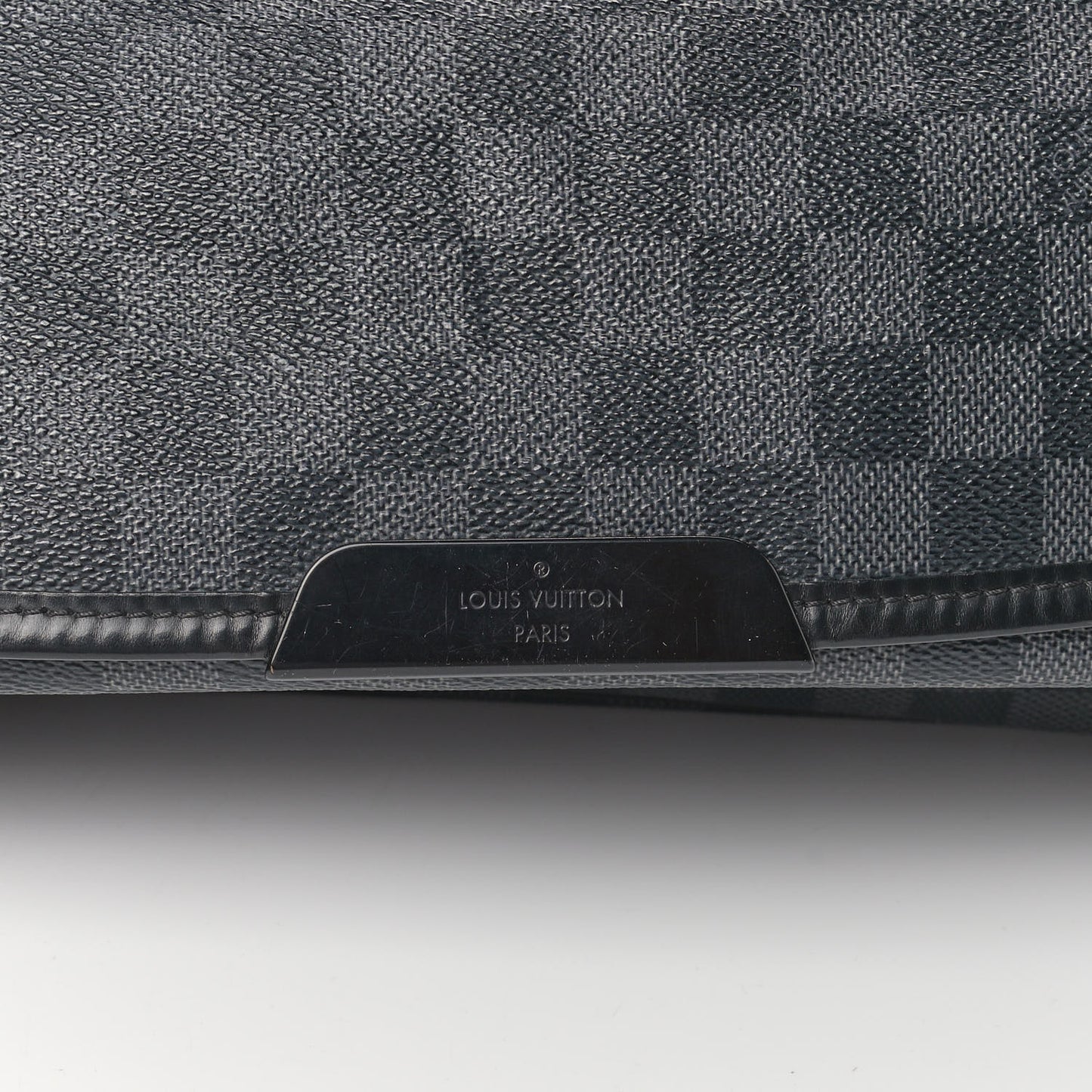 Damier Graphite Daniel GM
