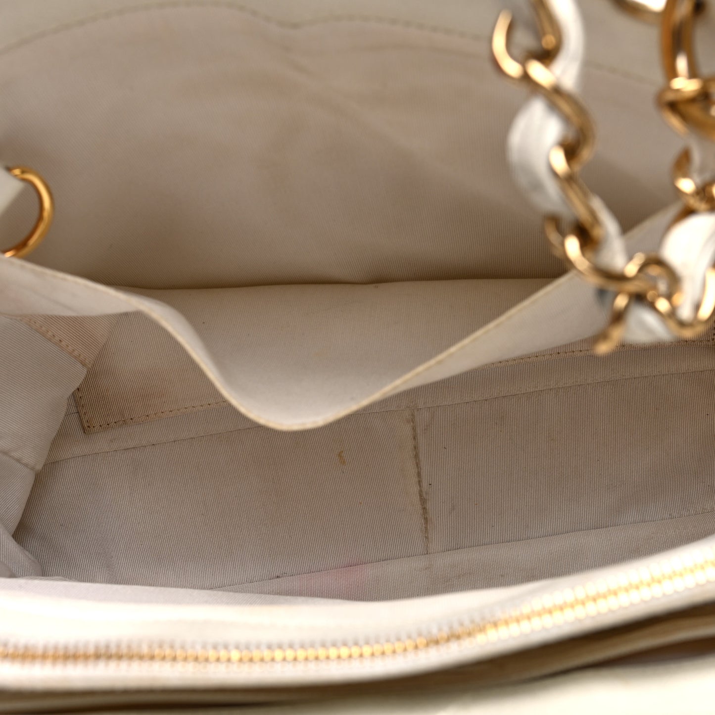 Caviar Quilted Grand Shopping Tote GST White