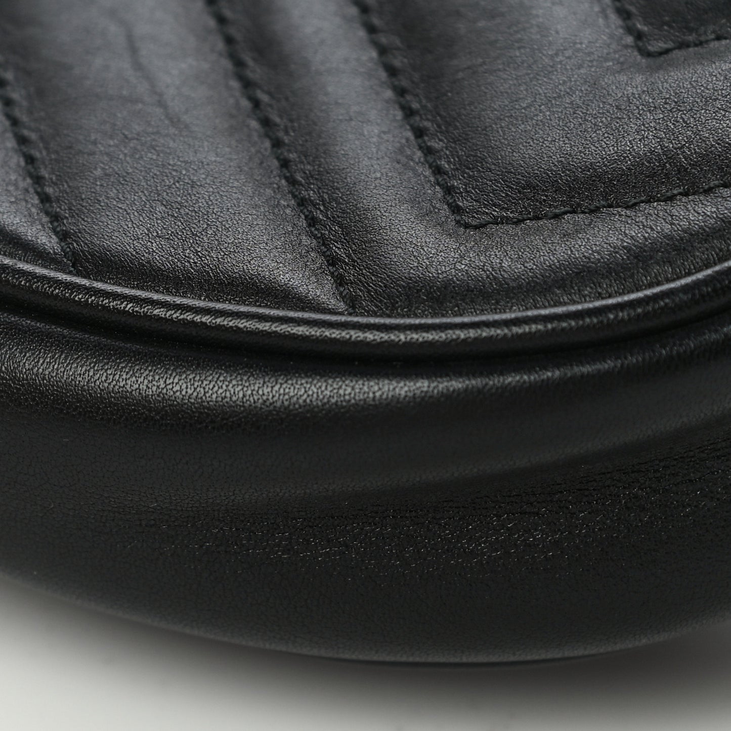 Calfskin Matelasse GG Marmont Belt Bag 85 34 Black