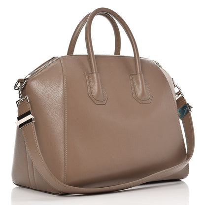 Givenchy Sugar Goatskin Medium Antigona Mastic 3 of 16