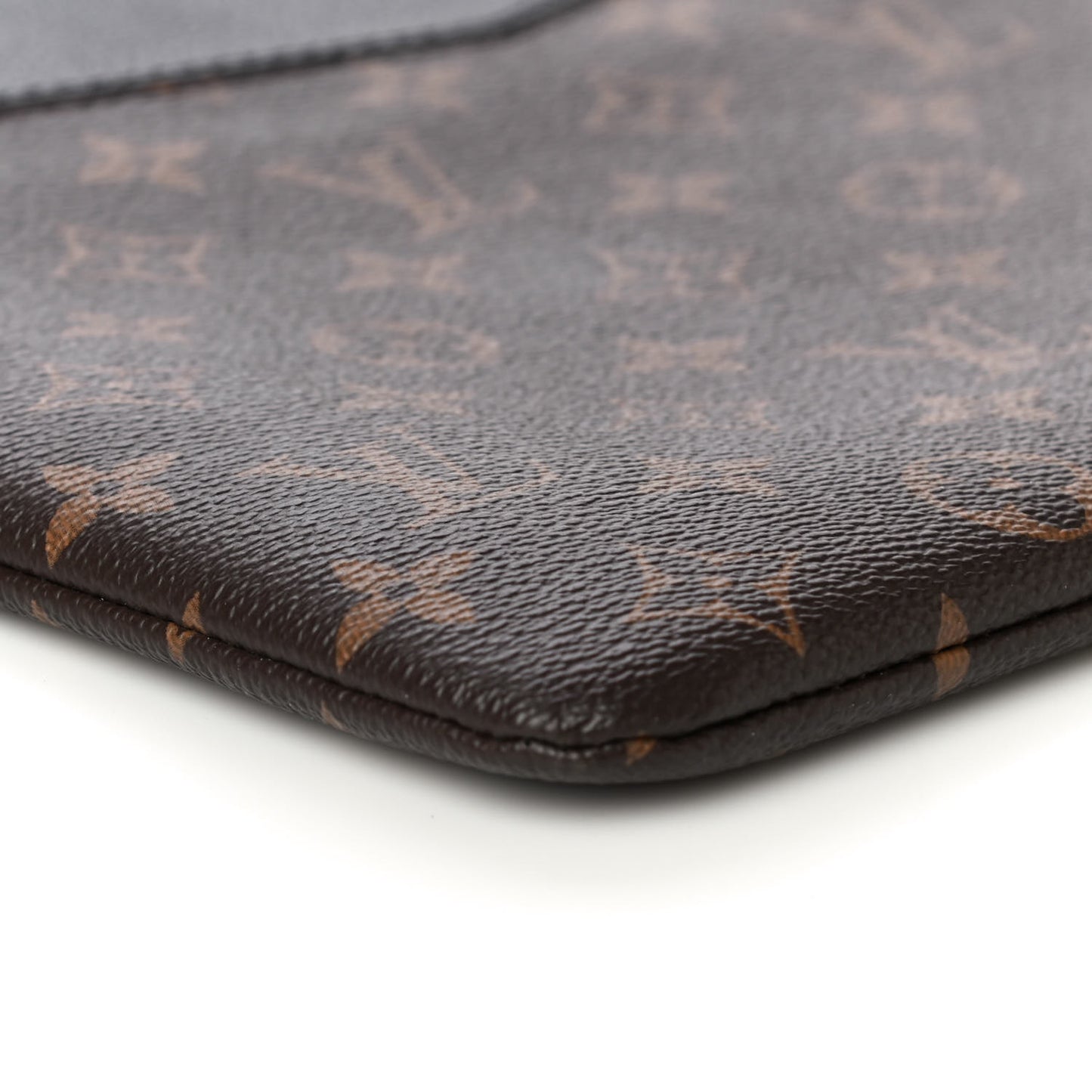 Monogram Daily Pouch Black