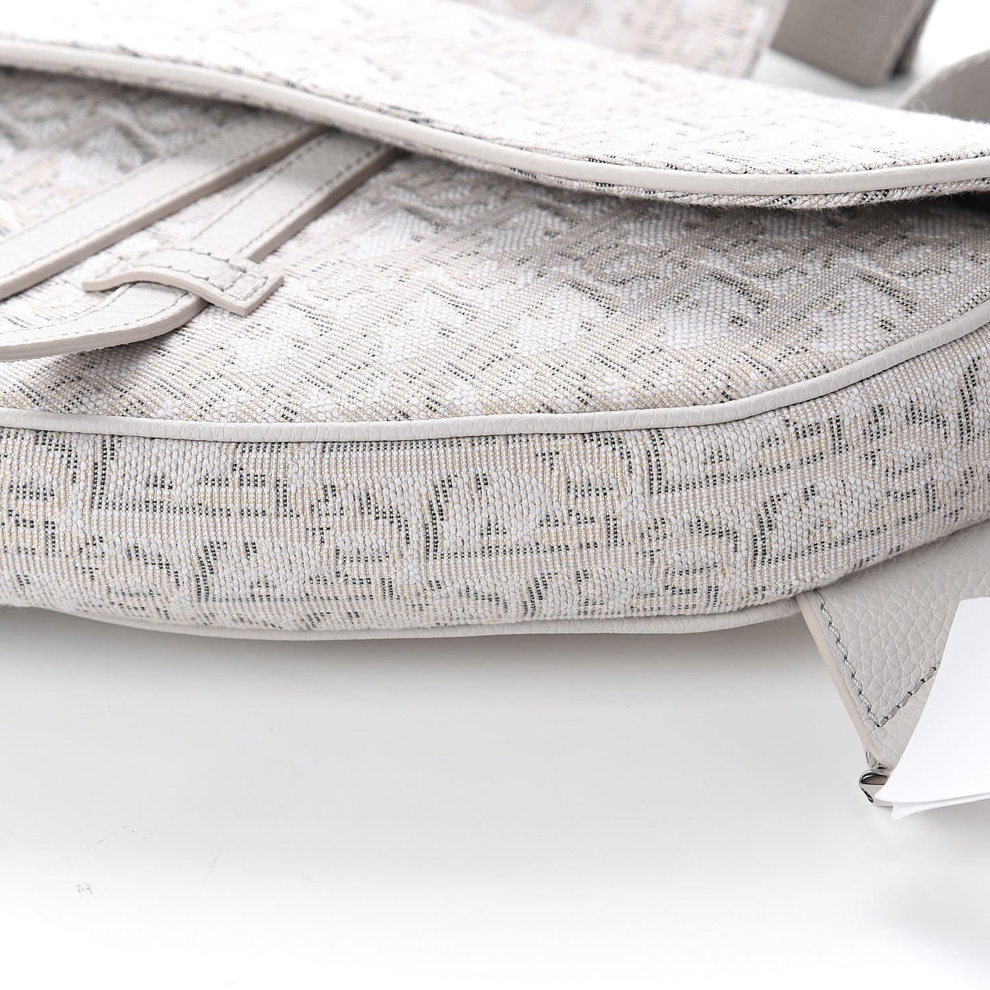 Oblique Mens Saddle Bag Grey