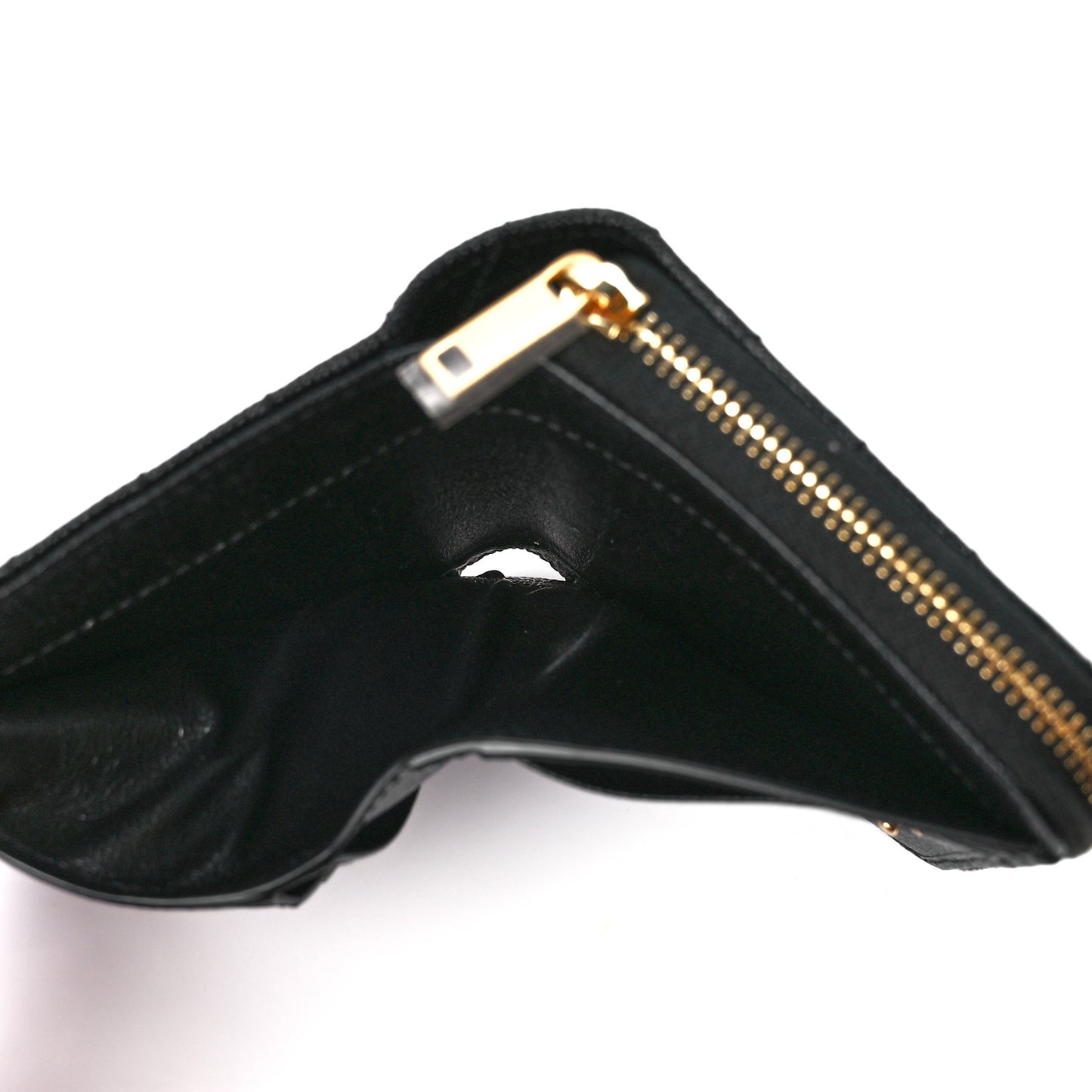 Grain De Poudre Matelasse Chevron Monogram Compact Zip Around Wallet Black