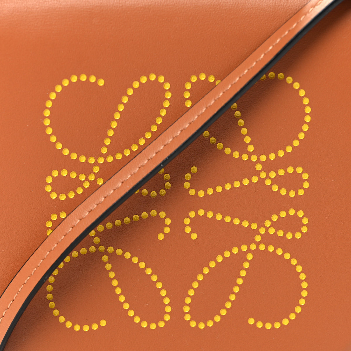 Buffed Calfskin Logo Embossed Small Heel Pouch Tan