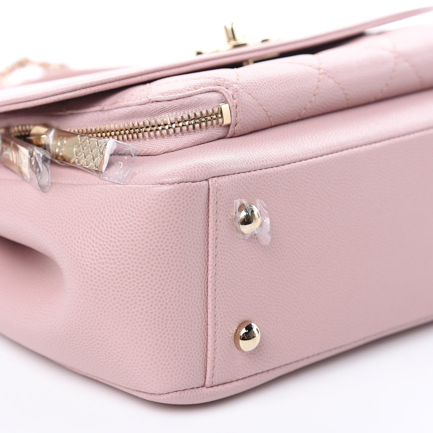 Caviar Quilted Small Business Affinity Flap Light Pink