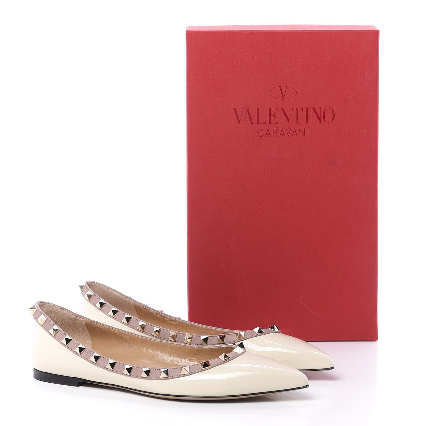 Patent Rockstud Ballerina Flats 38.5 Light Ivory Poudre