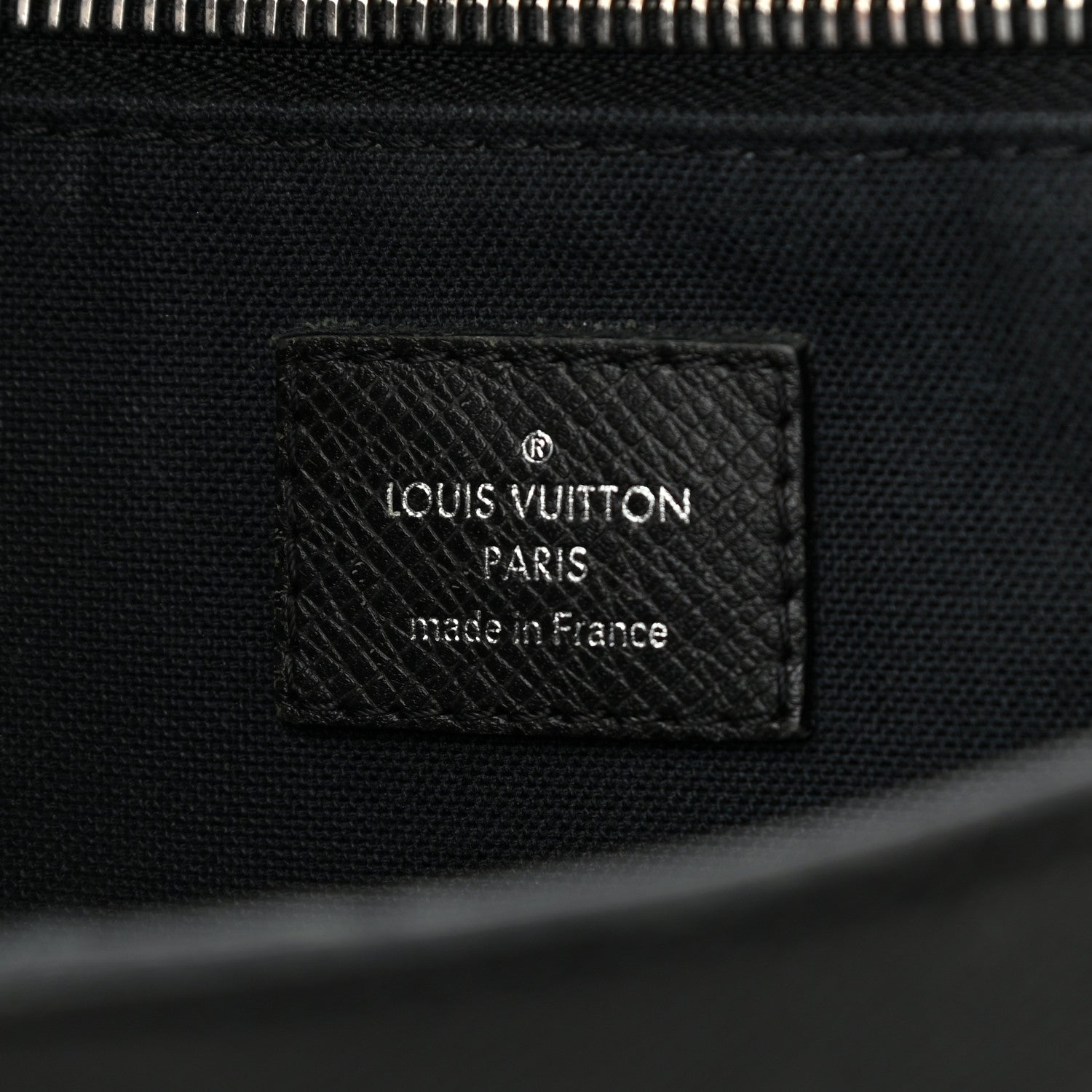 Louis Vuitton Taiga Roman PM Messenger Black 6 of 19