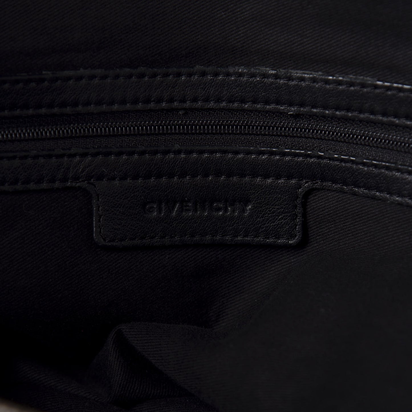 Nylon Grommet Medium Nightingale Black