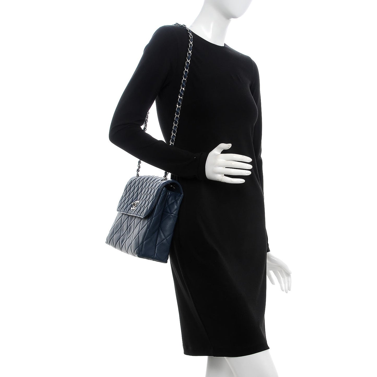 Calfskin Quilted In The Business Flap Dark Blue