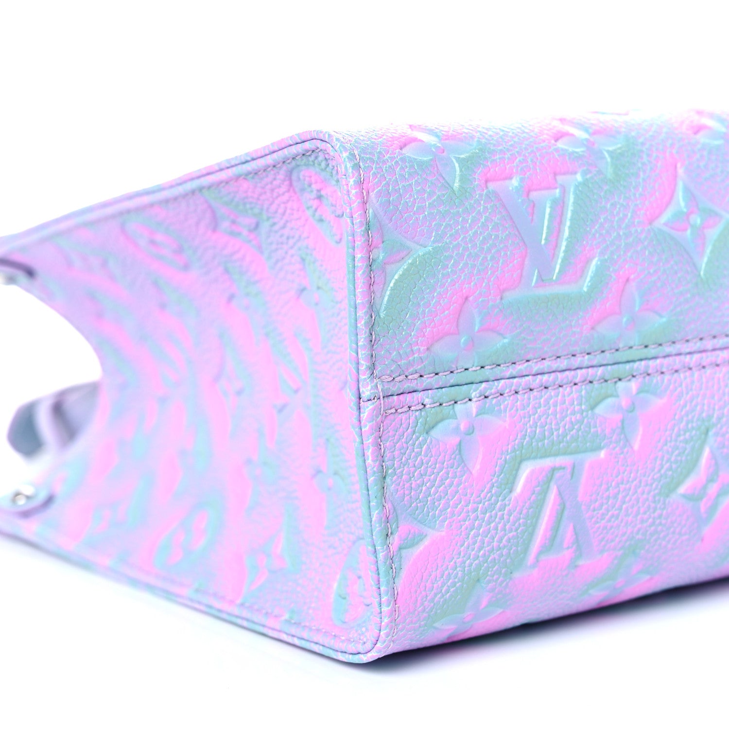 Louis Vuitton Empreinte Monogram Summer Stardust Onthego PM Lilas 7 of 9