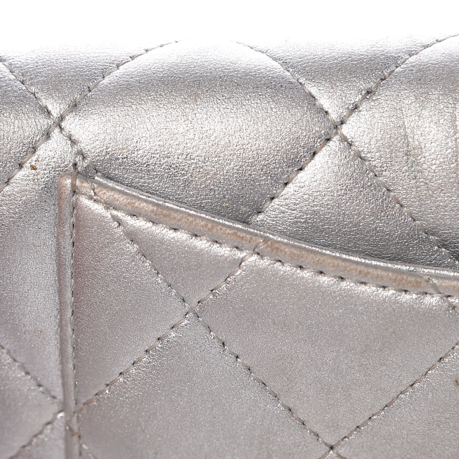 Chanel Metallic Lambskin Quilted Reissue Wallet Silver 16 of 22