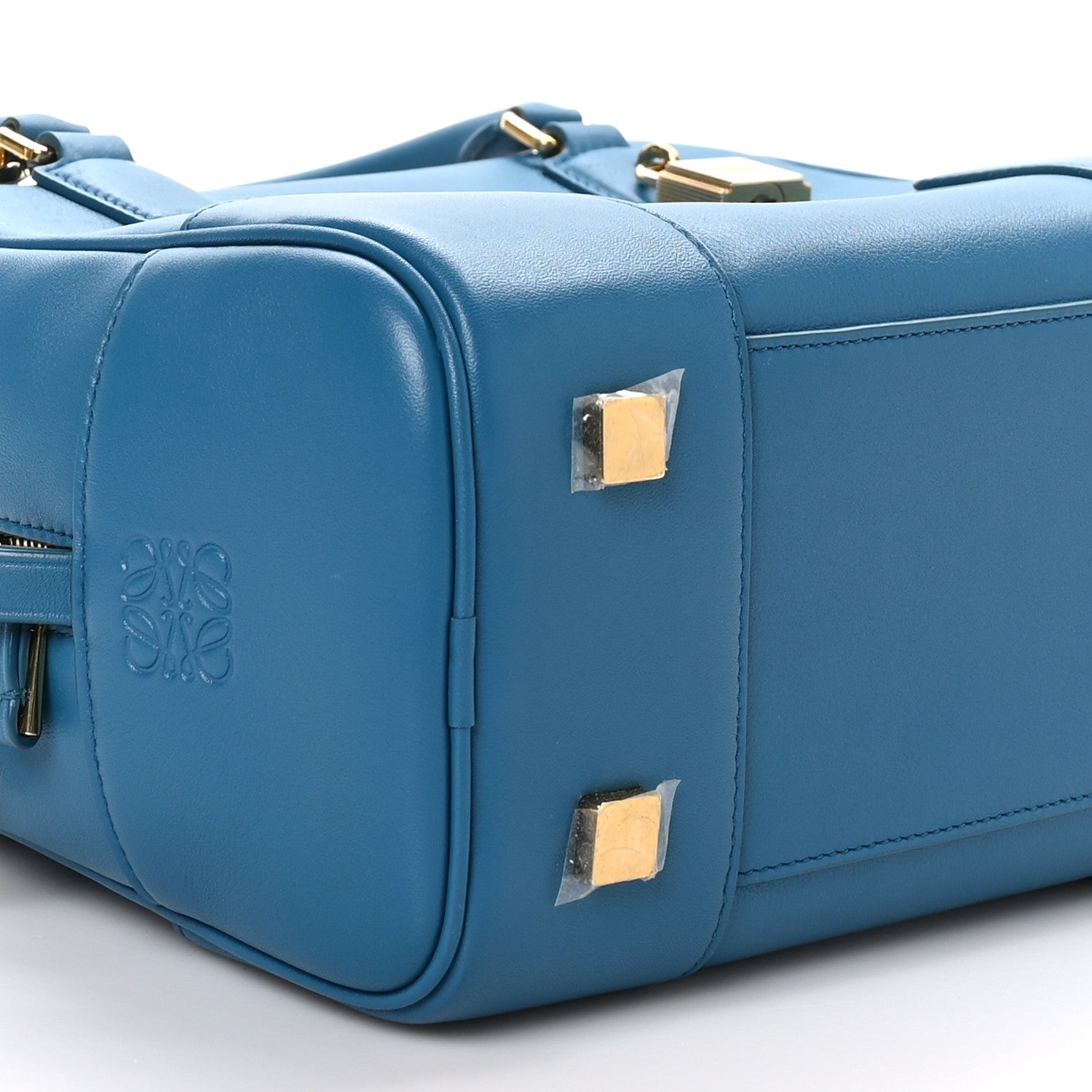 Loewe Calfskin Amazona 19 Lagoon Blue 8 of 10