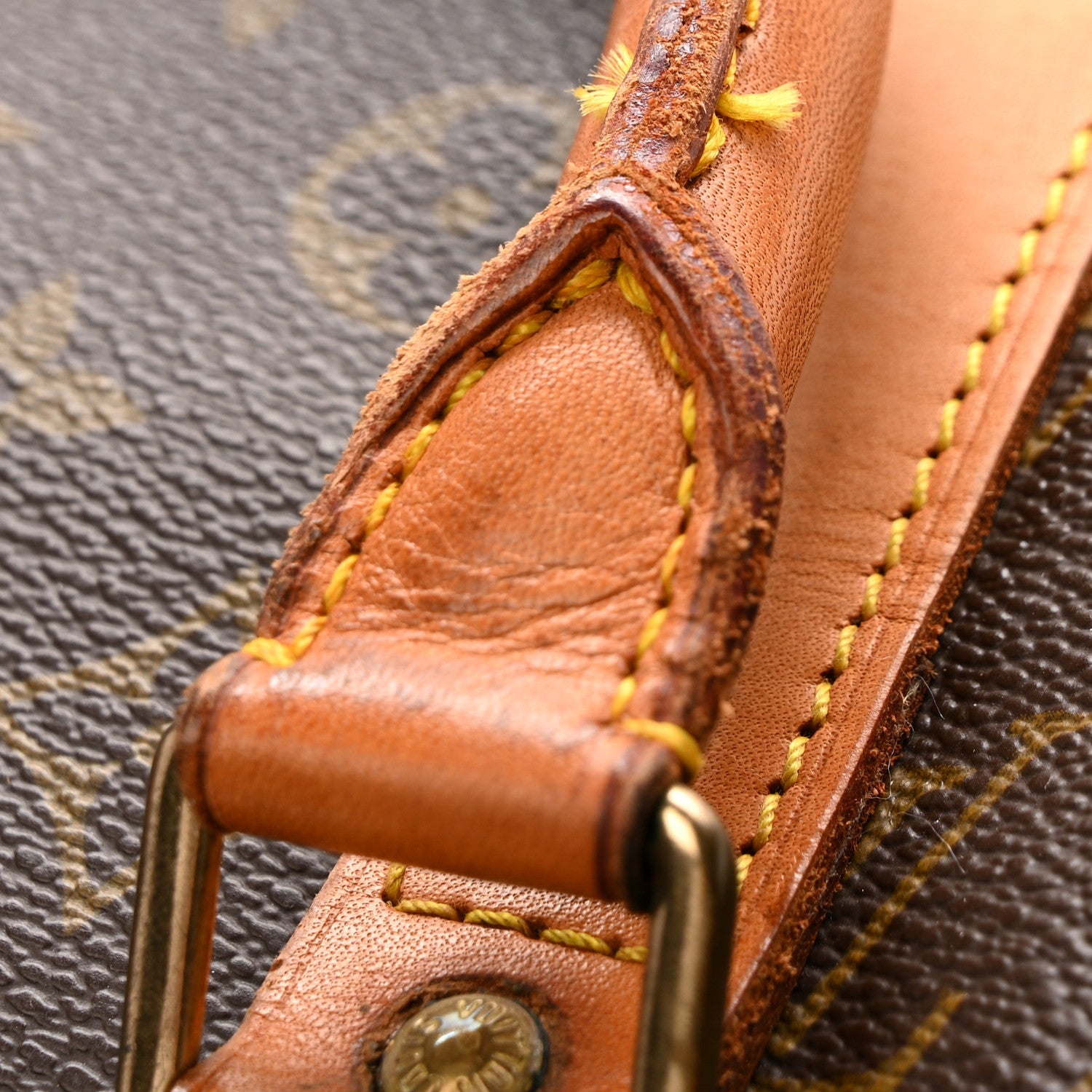 Louis Vuitton Monogram Keepall 60 29 of 32