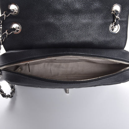 Chanel Caviar Quilted Medium Easy Flap Black 5 of 7