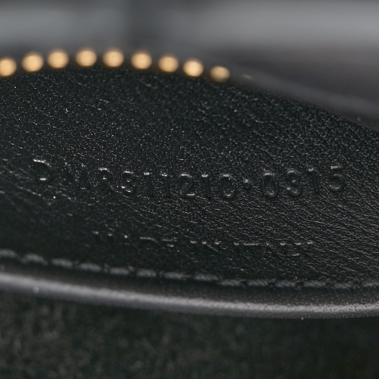 Calfskin Small Classic Y Cabas Black