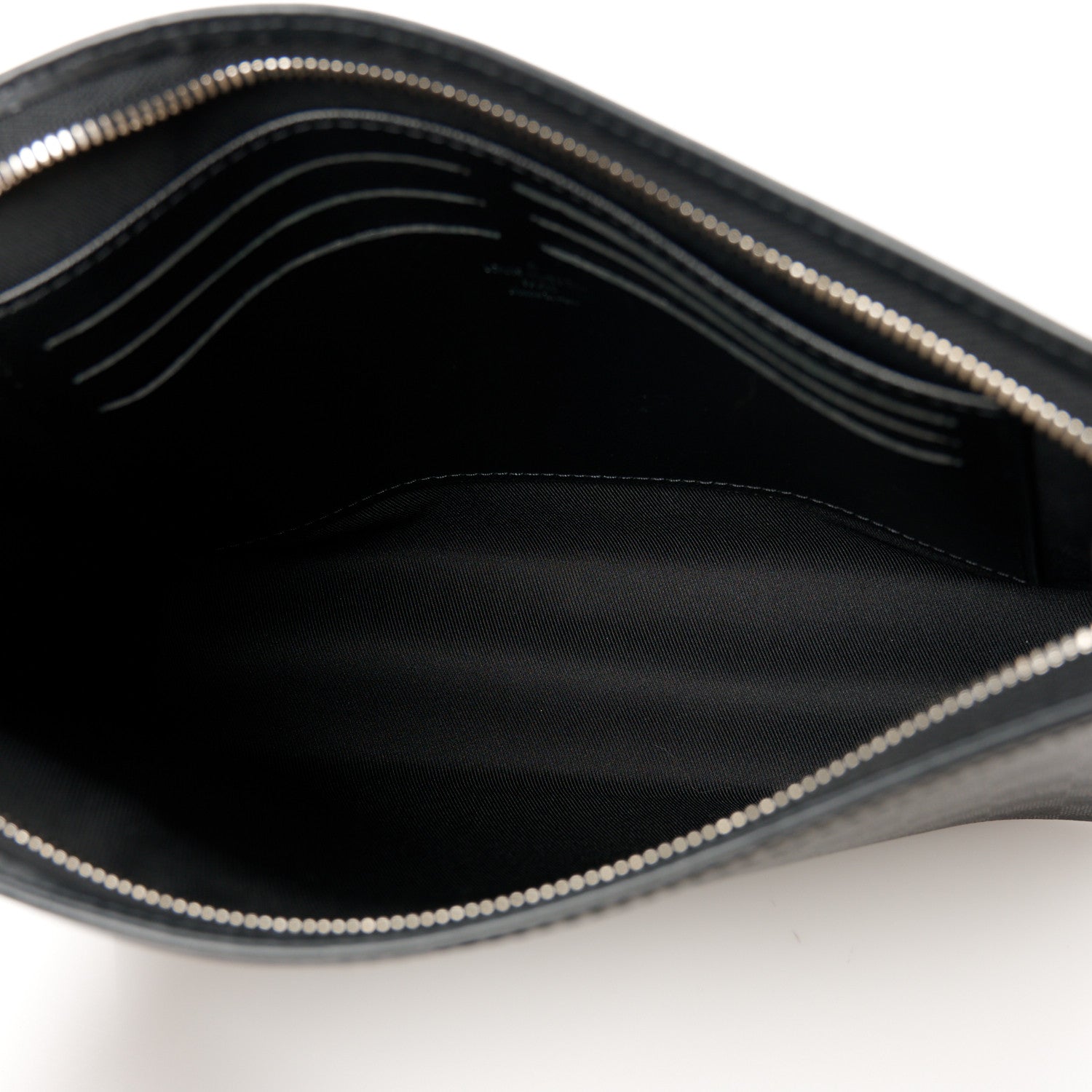 Louis Vuitton Damier Graphite Pochette Voyage MM 5 of 7