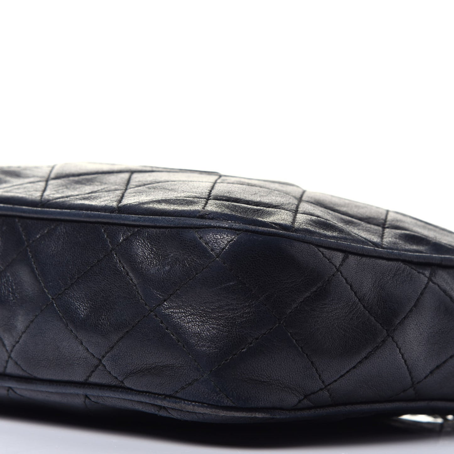 Lambskin Quilted CC Tassel Camera Case Navy