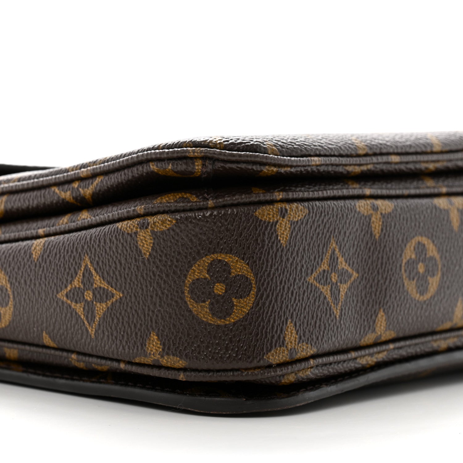 Louis Vuitton Monogram Pochette Metis 9 of 13