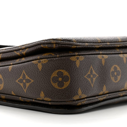 Louis Vuitton Monogram Pochette Metis 9 of 13