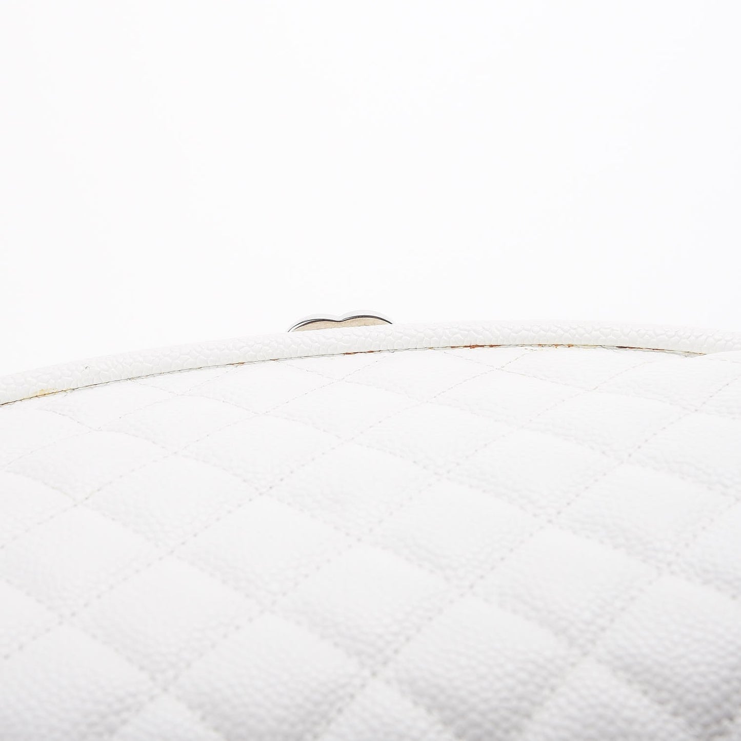 Caviar Quilted Timeless Clutch White