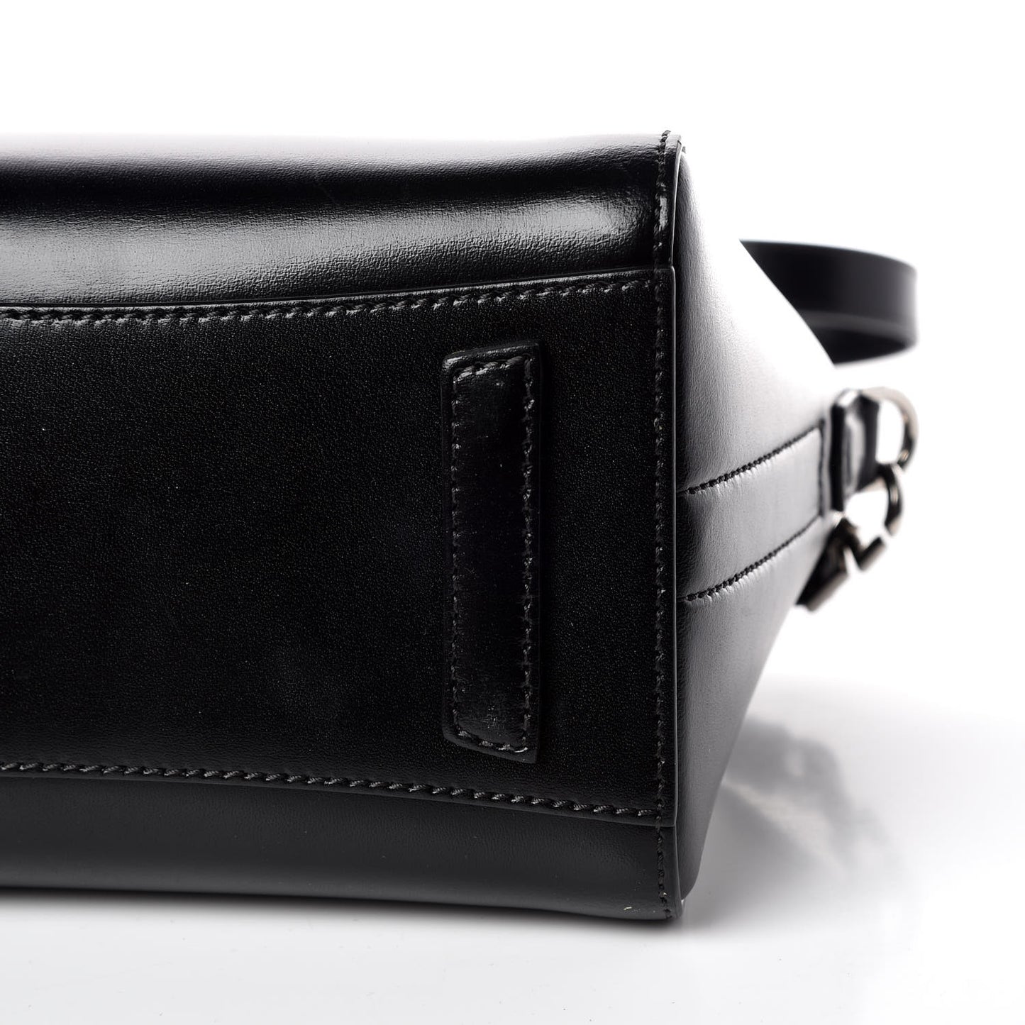 Shiny Lord Calfskin Mini Antigona Black