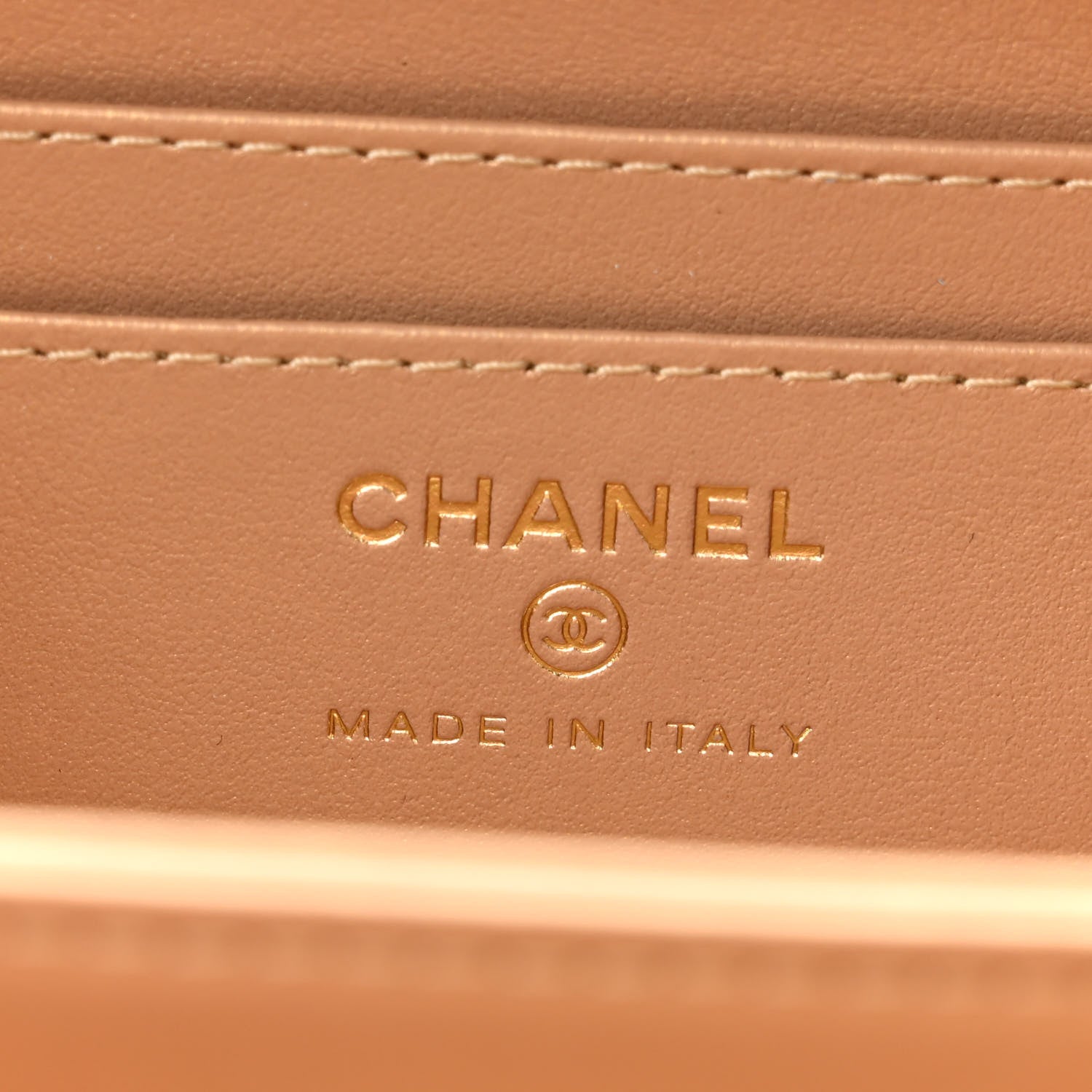 Chanel Lambskin Quilted Golden Plate Clutch With Chain White 6 of 11