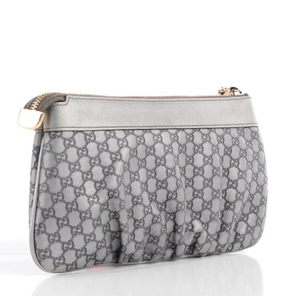 Gucci Metallic Microguccissima Heart Wristlet Grey 3 of 7