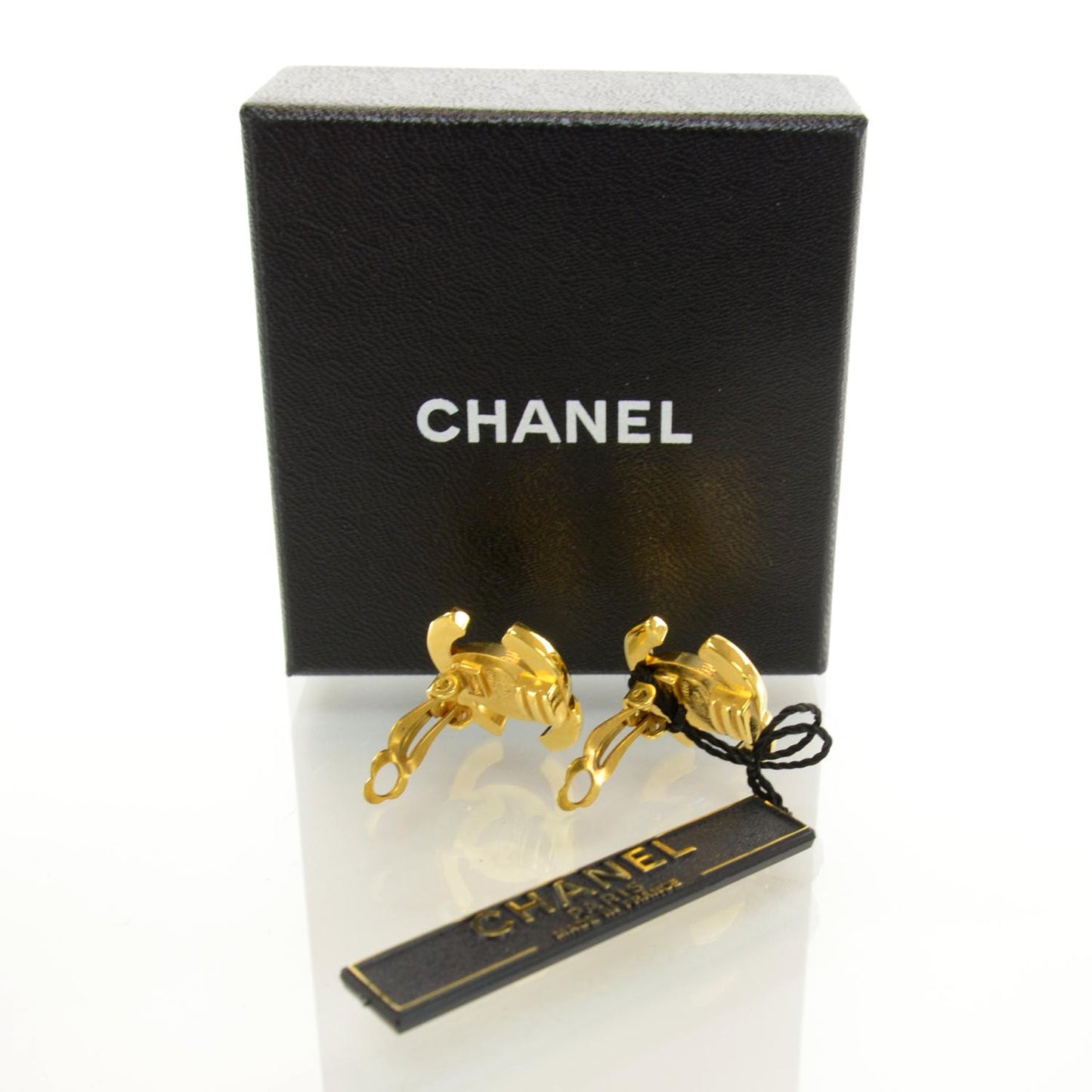 Metal CC Turnlock Clip On Earrings Gold