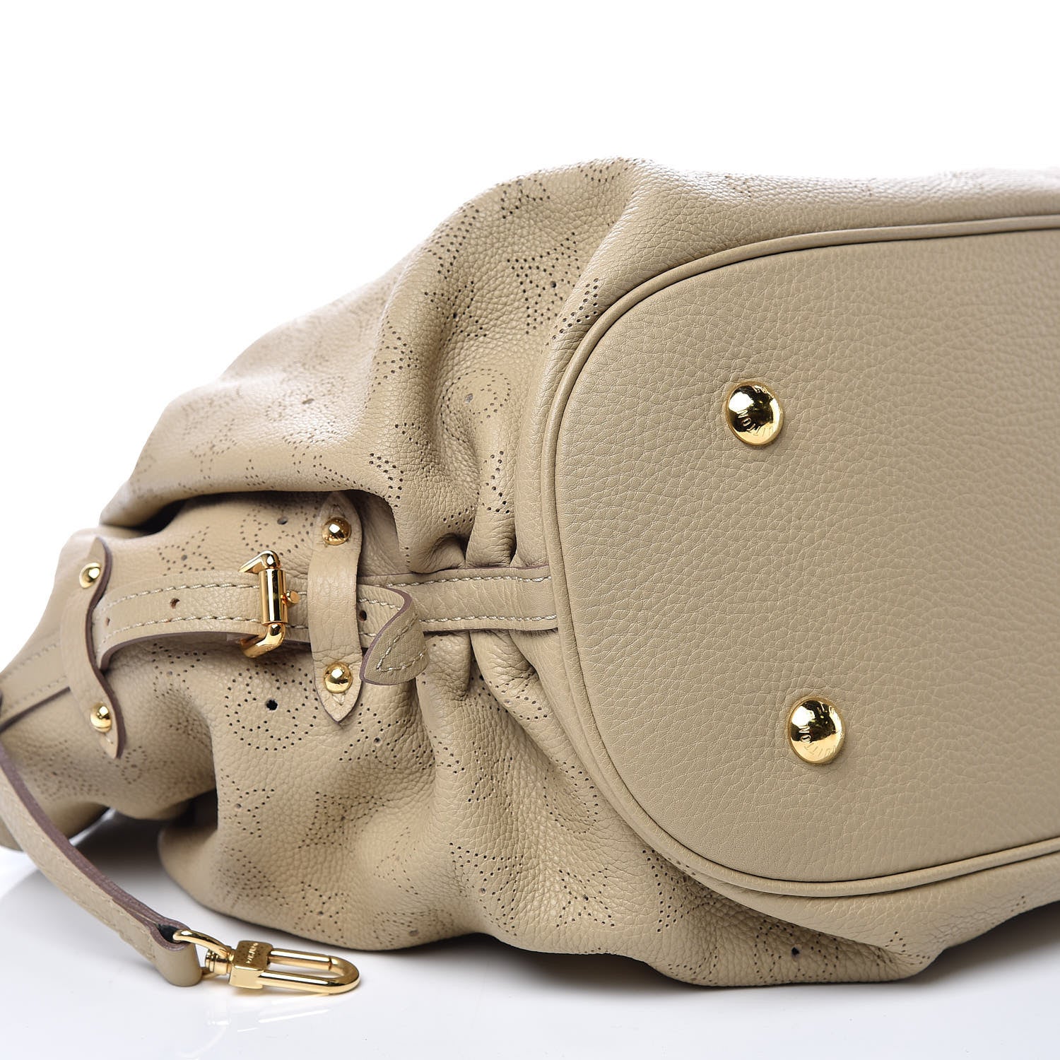 Louis Vuitton Mahina L Biscuit 5 of 8