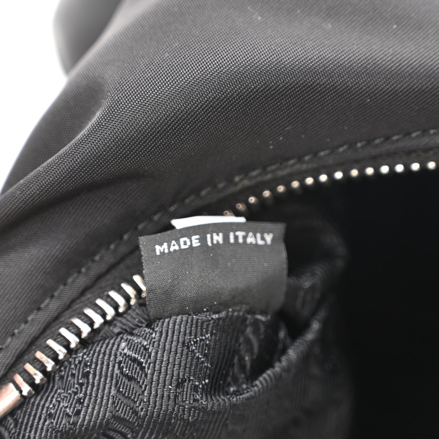 Tessuto Nylon Saffiano Re-Edition 2006 Shoulder Bag Black