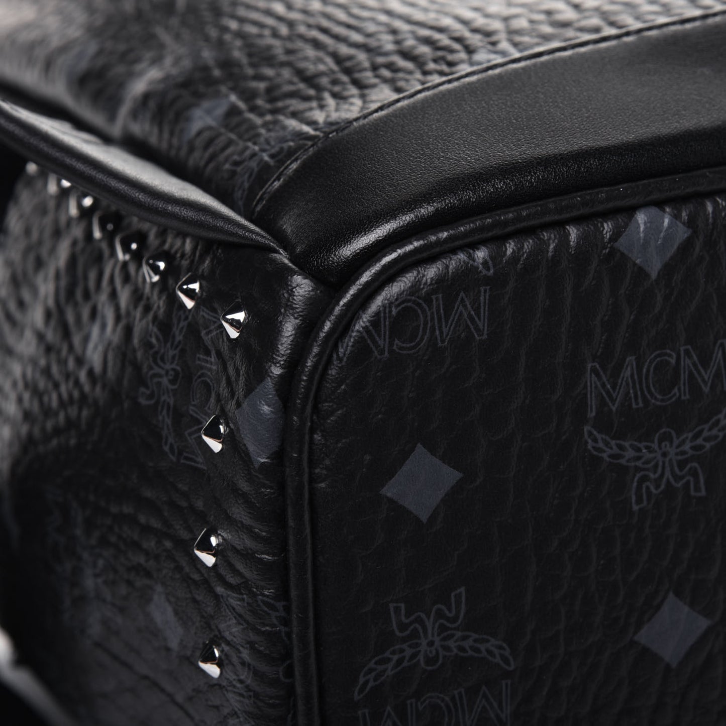 Visetos Studded Small Stark Backpack Black