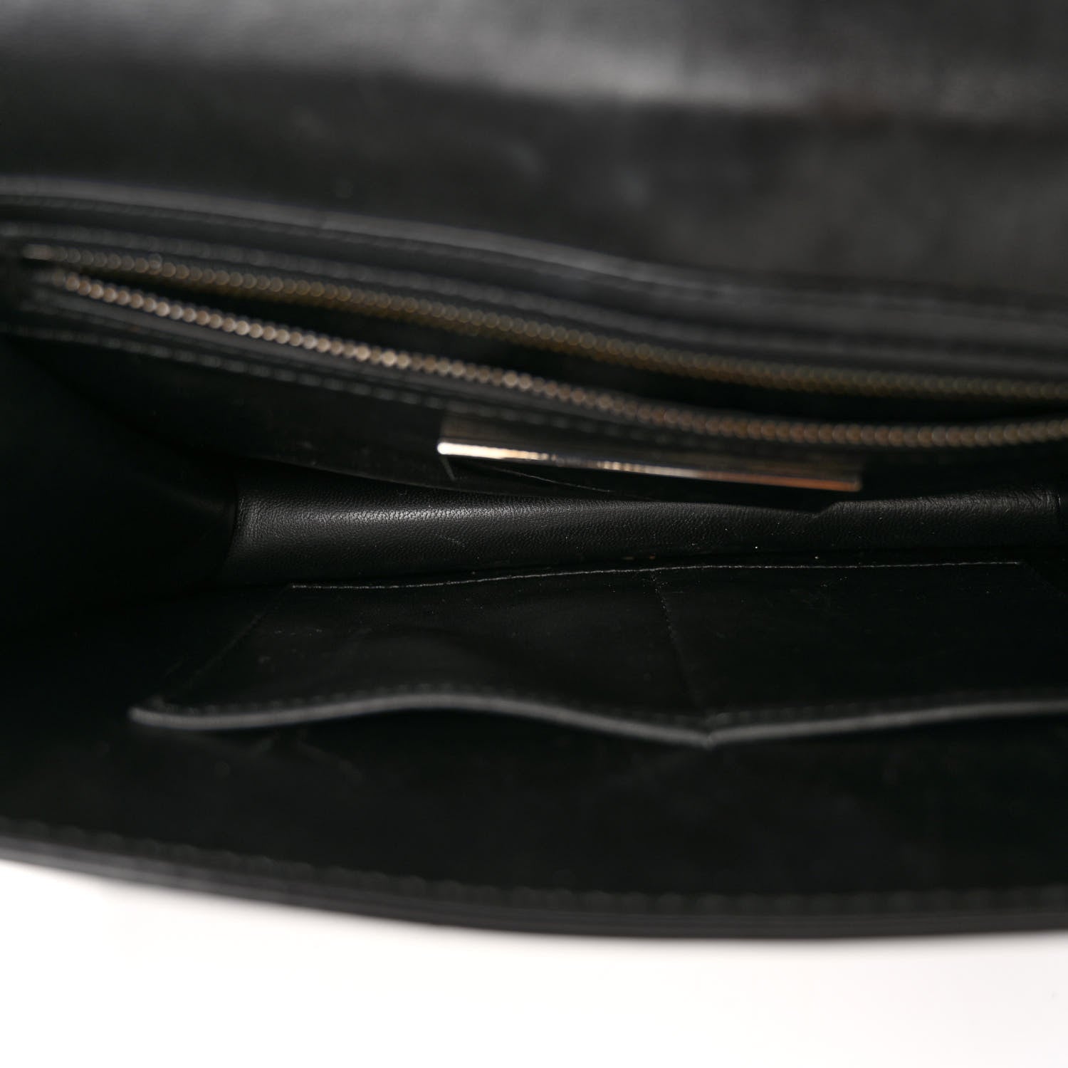 Valentino Garavani Vitello Medium Glam Lock Rockstud Flap Black 5 of 12