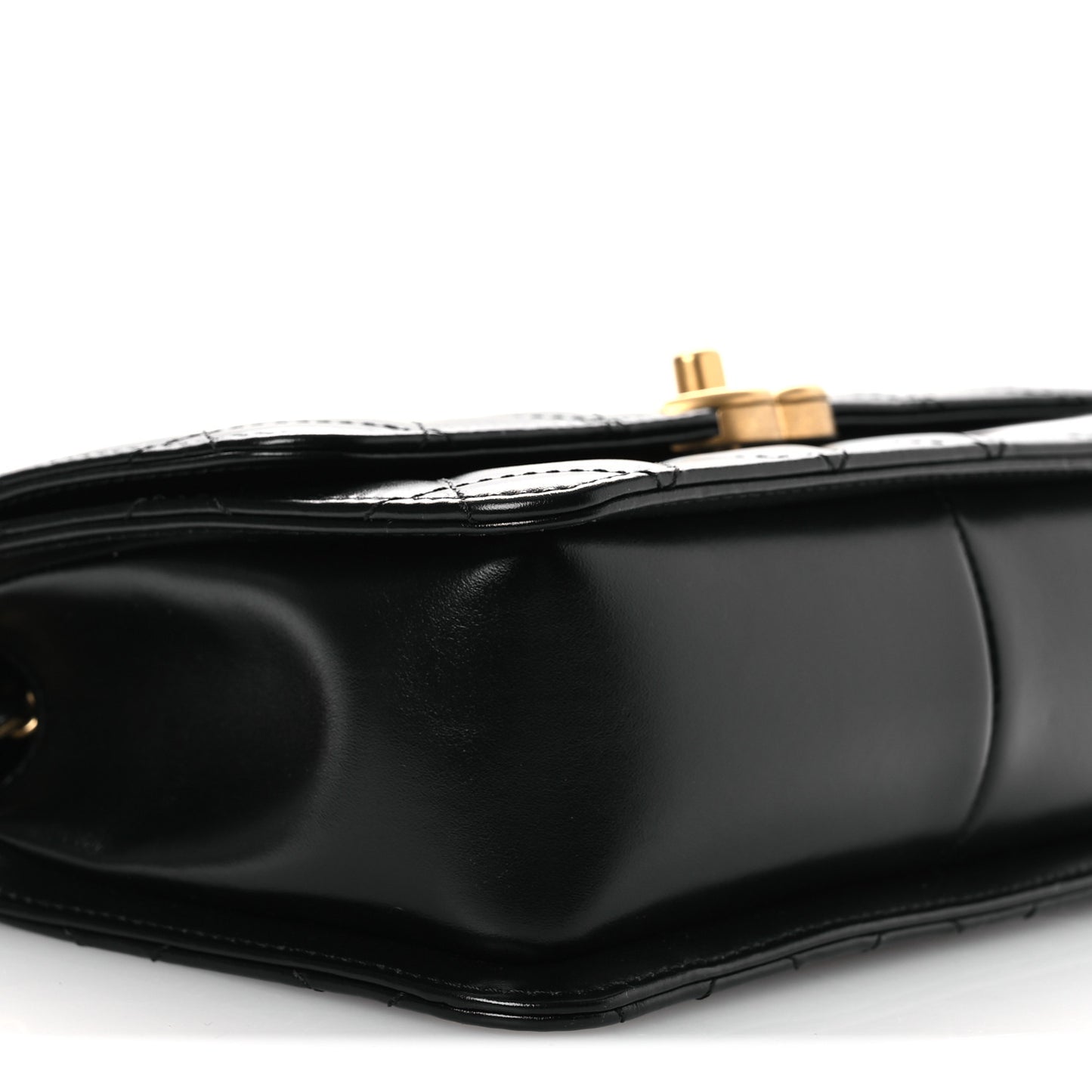 Calfskin Quilted Perfect Fit Flap Black