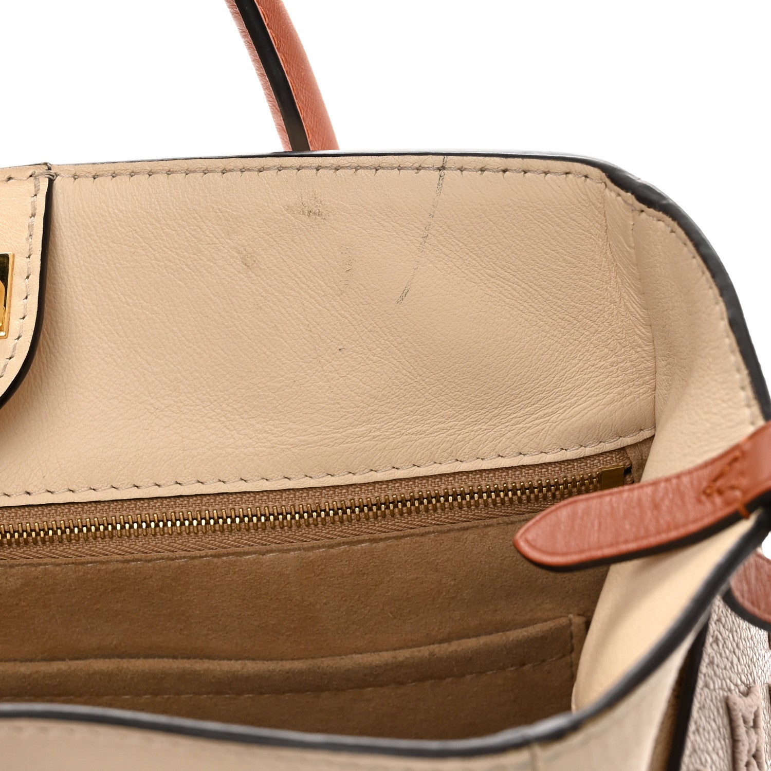 Louis Vuitton Calfskin Monogram Tufting On My Side Galet 11 of 12