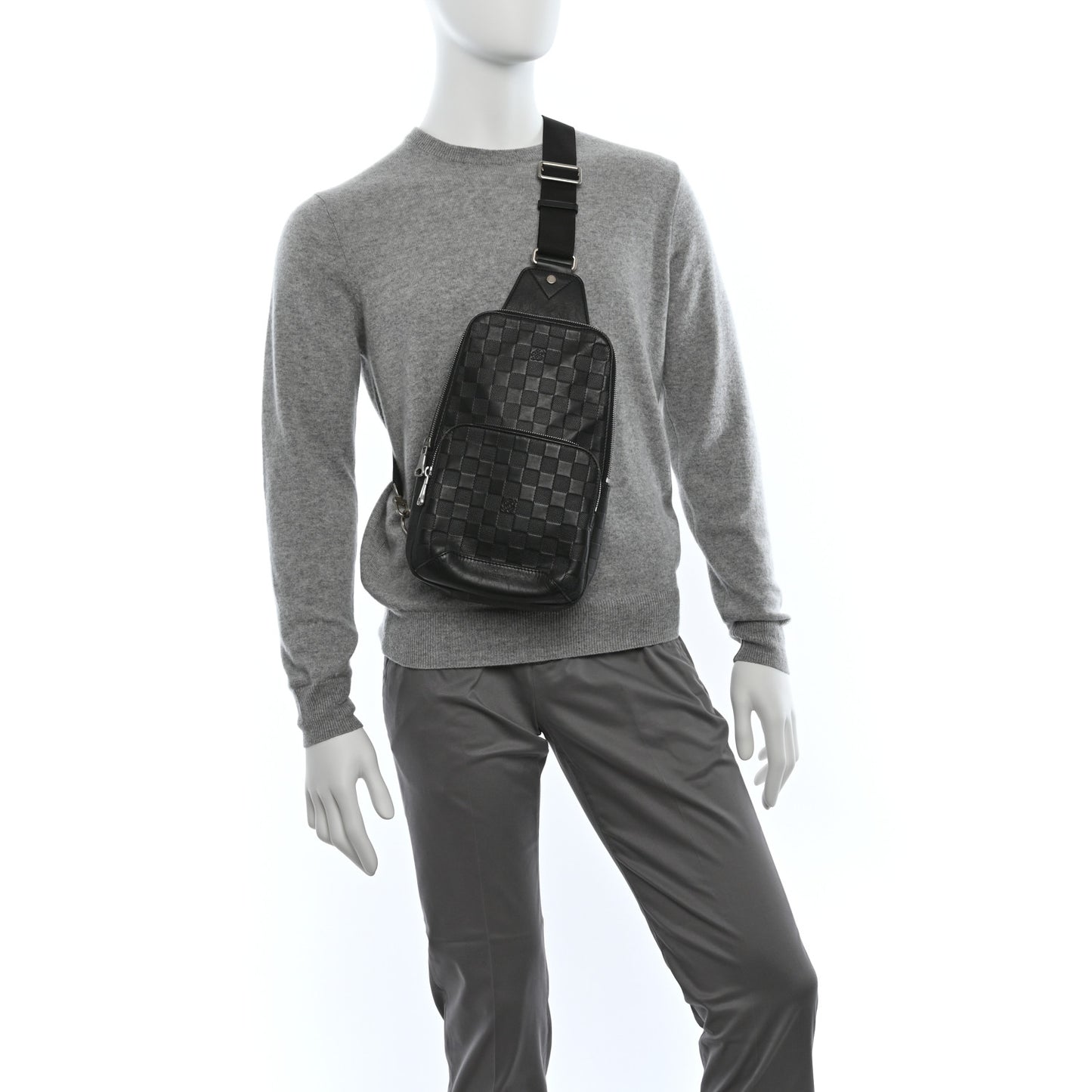 Damier Infini Avenue Sling Bag Onyx