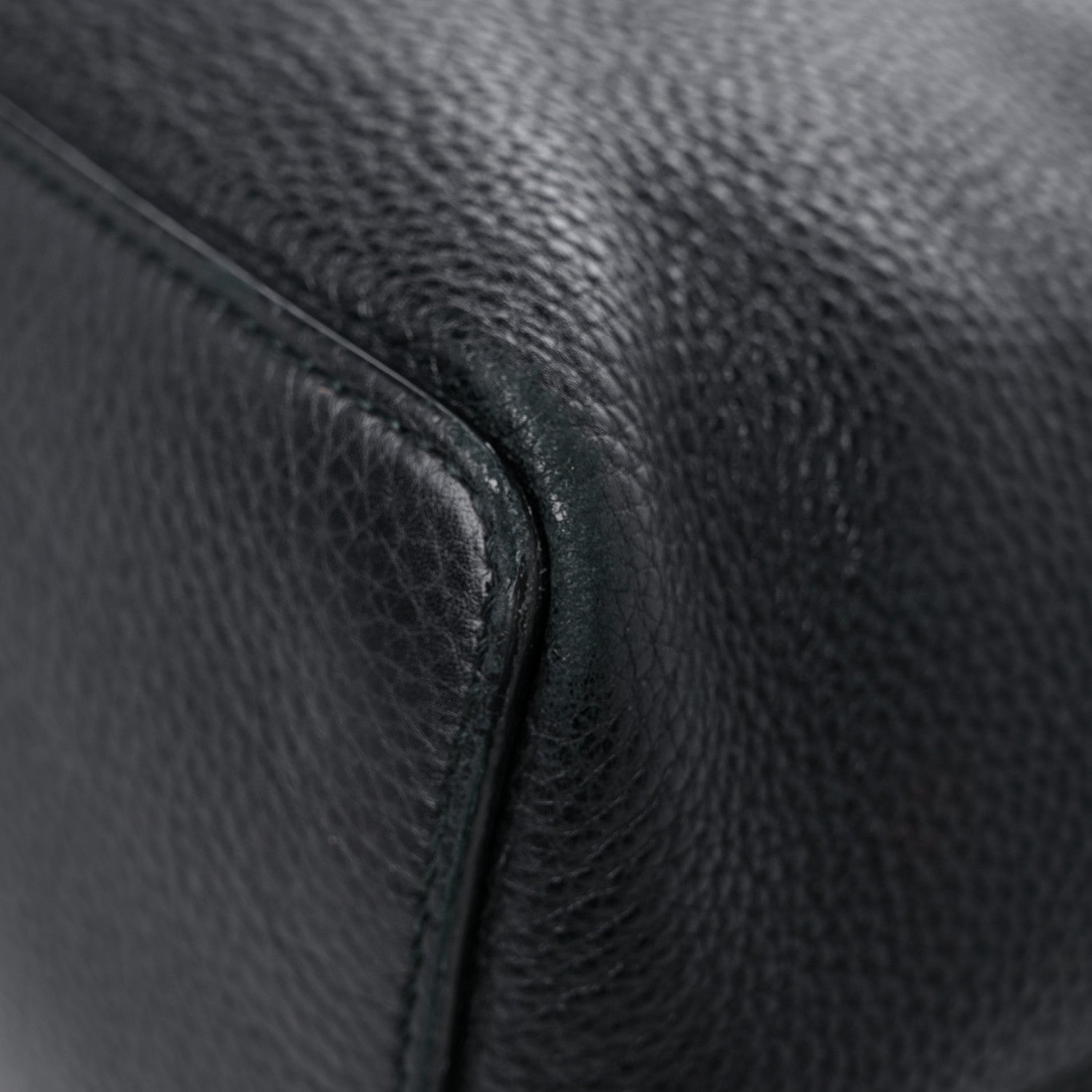 Gucci Pebbled Calfskin Large Soho Hobo Black 11 of 17
