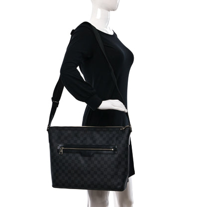 Louis Vuitton Damier Graphite Mick MM 2 of 9