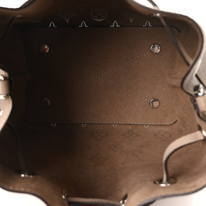 Louis Vuitton Mahina Bella Galet 6 of 11