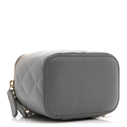 Chanel Lambskin Quilted Pearl Crush Mini Vanity Case With Chain Light Purple 4 of 10