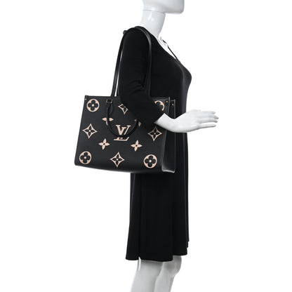 Louis Vuitton Empreinte Monogram Giant Onthego MM Black Beige 2 of 10