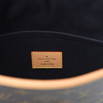 Louis Vuitton Monogram Flappy 6 of 11