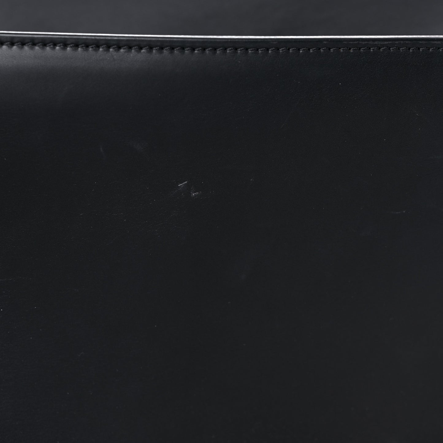 Natural Calfskin Suede Medium Bi-Color Trapeze Black