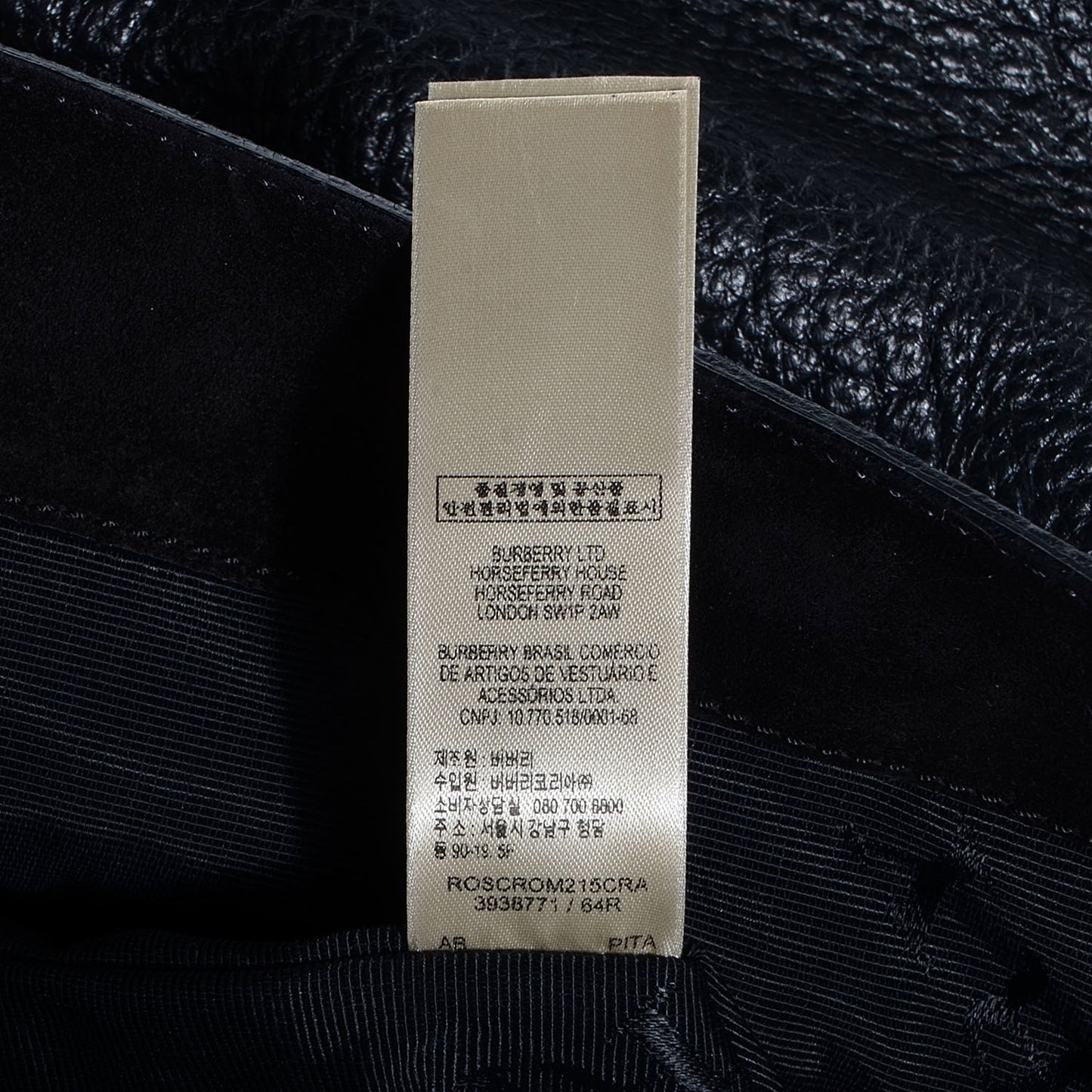 Signature Grain Medium Lindburn Hobo Black