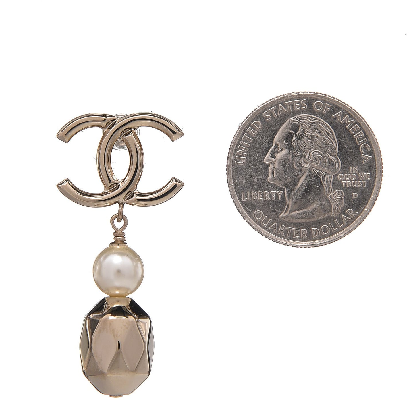 Metal Bead Pearl CC Drop Earrings Golden Pearly White