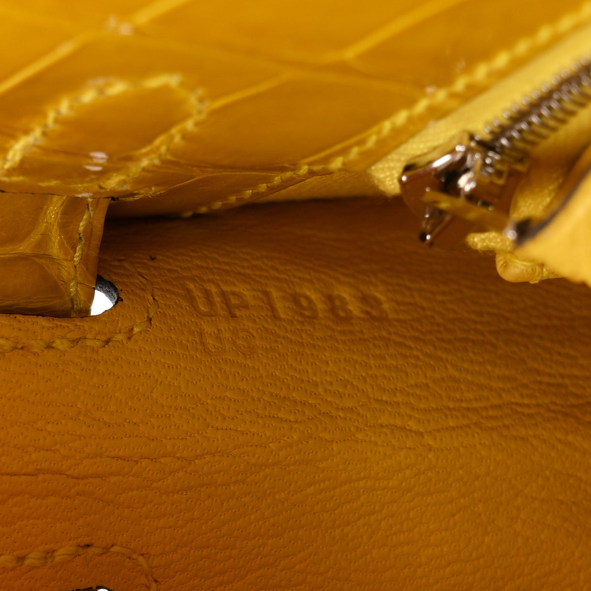 Hermes Shiny Alligator Kelly Sellier 25 Mimosa 7 of 11