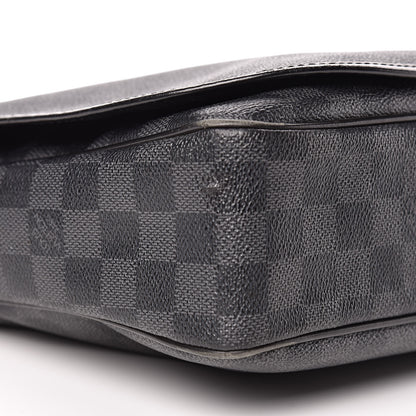 Louis Vuitton Damier Graphite District GM 12 of 13