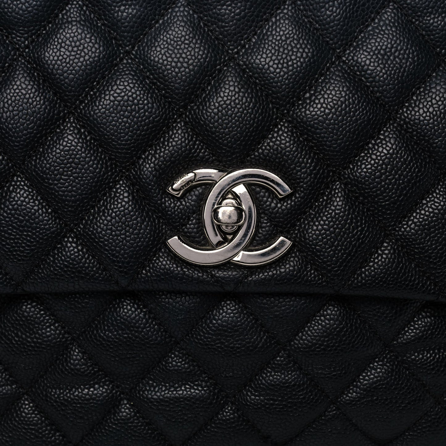 Caviar Quilted Easy Zip Flap Tote Black